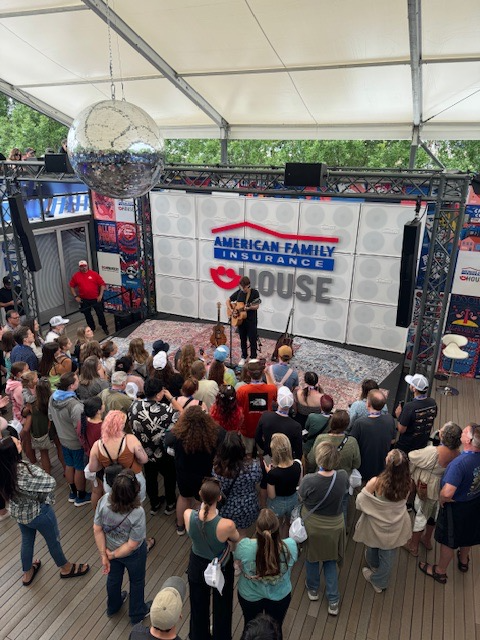 Crowd gathered at the American Family Insurance DreamHouse stage